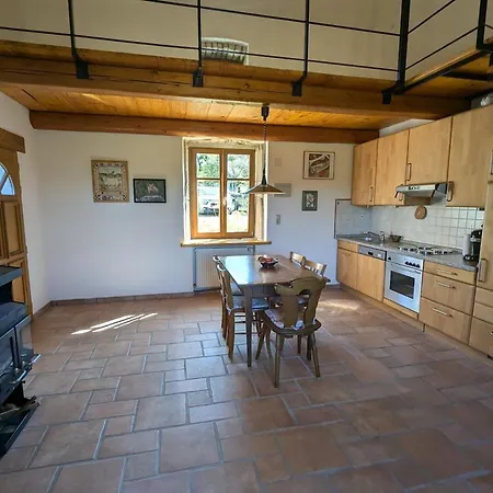 Gite Paisible A Gruey-Les-Surance Avec Terrasse Et Jardin - Fr-1-589-774 Gruey-les-Surance